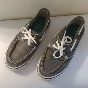 Cat & Jack kids shoes. Great condition!